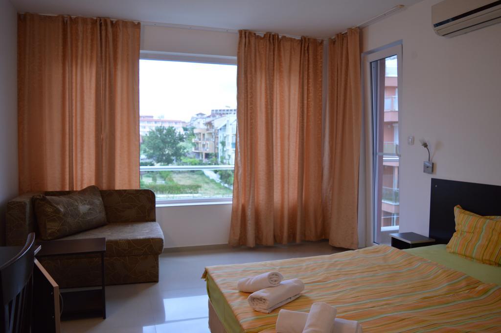 Hotel Paradise Lozenets Buitenkant foto