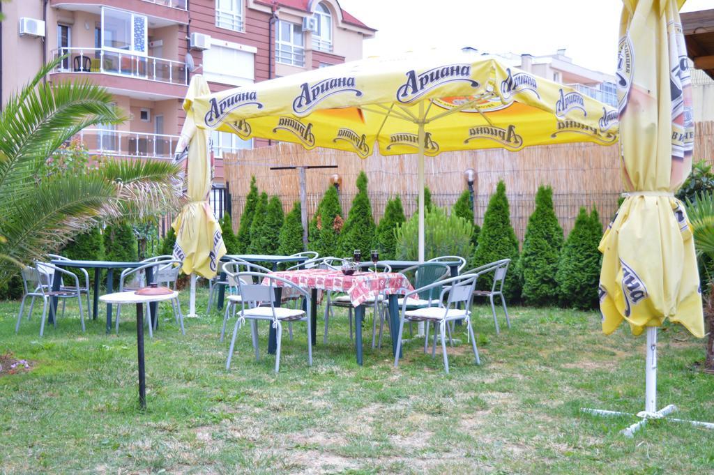 Hotel Paradise Lozenets Buitenkant foto